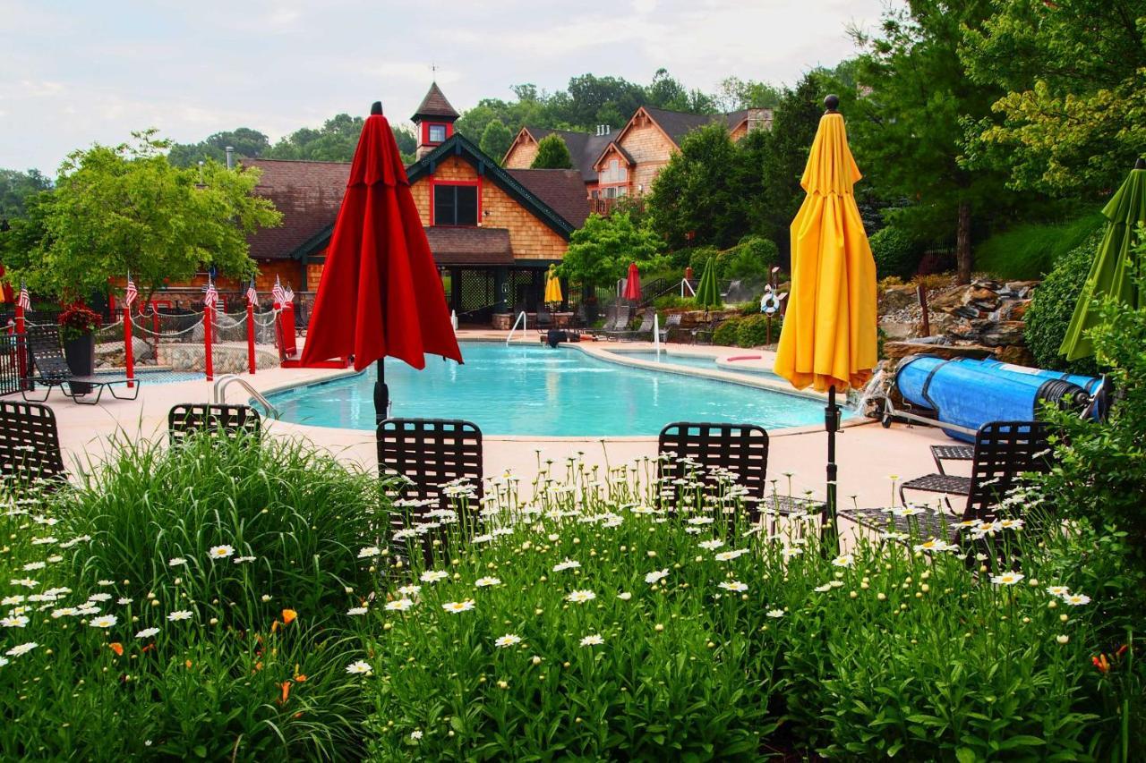 Spacious Condo With View Less Than 1 Mi To Mtn Creek Resort! Vernon Luaran gambar
