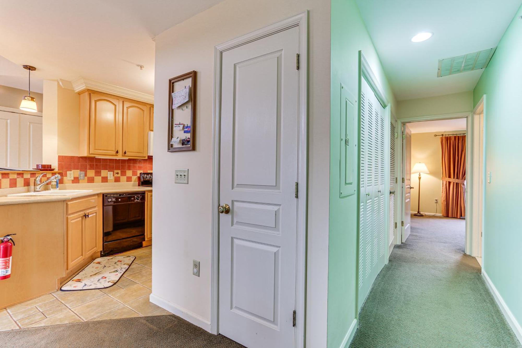 Spacious Condo With View Less Than 1 Mi To Mtn Creek Resort! Vernon Luaran gambar