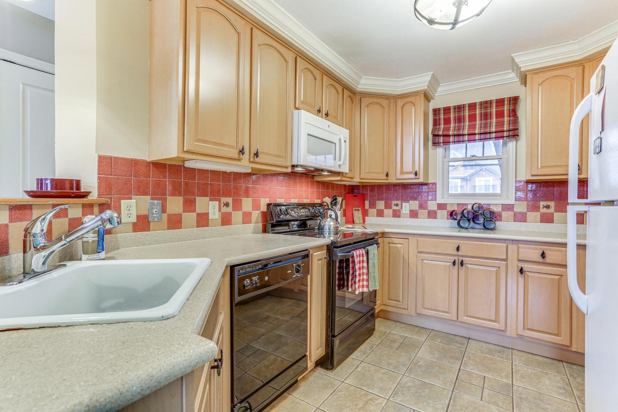 Spacious Condo With View Less Than 1 Mi To Mtn Creek Resort! Vernon Luaran gambar