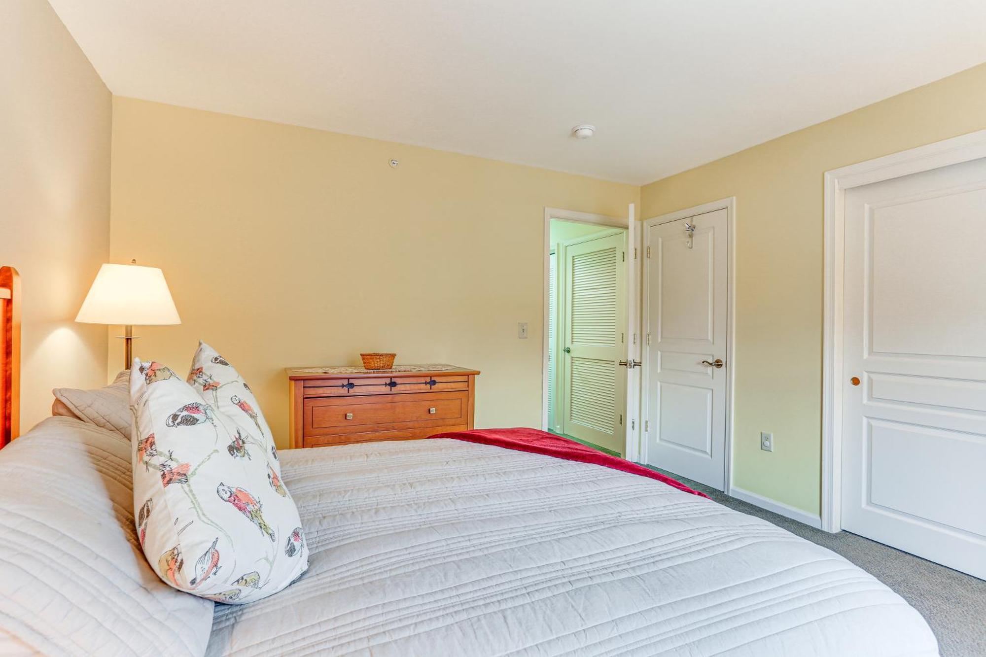 Spacious Condo With View Less Than 1 Mi To Mtn Creek Resort! Vernon Luaran gambar